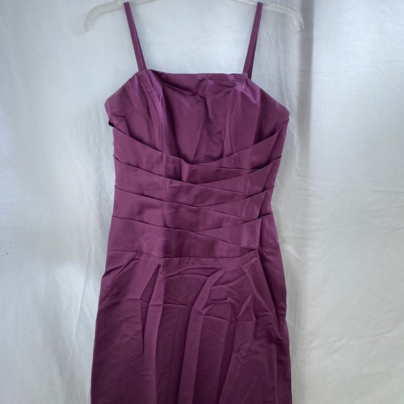 DaVinci Formal Satin Dress Size: 8 - Picture 5 of 14
